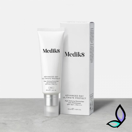 Антивіковий зволожуючий сонцезахисний крем Medik8 Advanced Day Ultimate Protect SPF 50 - Фото