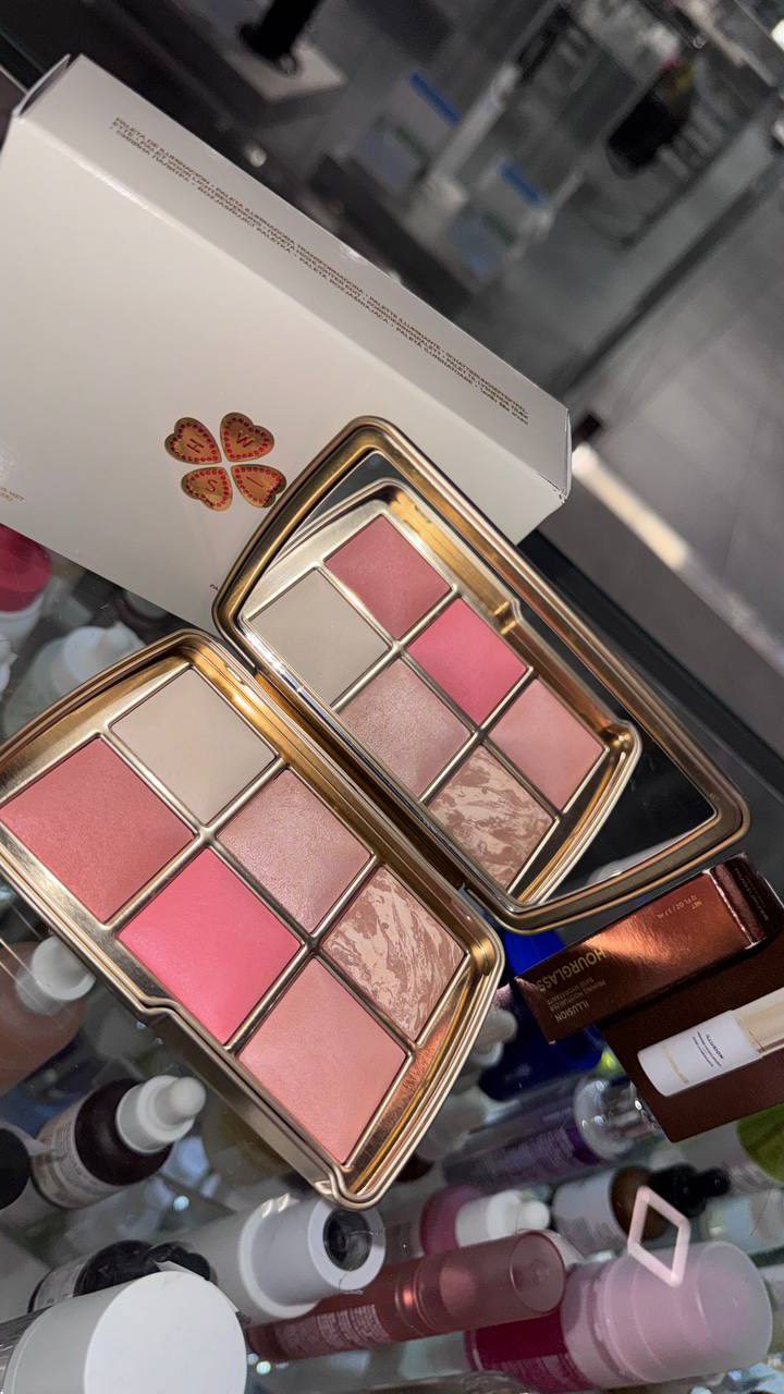 Hourglass Ambient Lighting Edit – WISH 🍀
Лімітка, яку хочеться і в косметичку, і в колекцію.

6 відтінків для макіяжу обличчя, фірмове делікатне сяйво Hourglass і неймовірне оформлення. Одна палетка — майже весь макіяж обличчя.

І так, це limited edition. Тому з покупкою краще не затягувати 😉

💰6500 грн
Для замовлення пишіть у дірект 💌