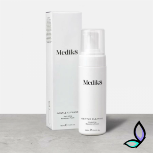 Зволожувальна пінка для вмивання з розмарином Medik8  Mini Gentle Cleanse 40 мл.