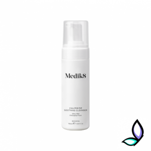 Ніжна пінка для очищення чутливої шкіри Medik8 Calmwise Soothing Cleanser